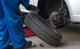 Welke onkosten zijn te verwachten als de remblokken achter aan vervanging toe zijn?